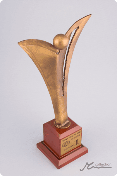 Trofeo de metal -  MET028